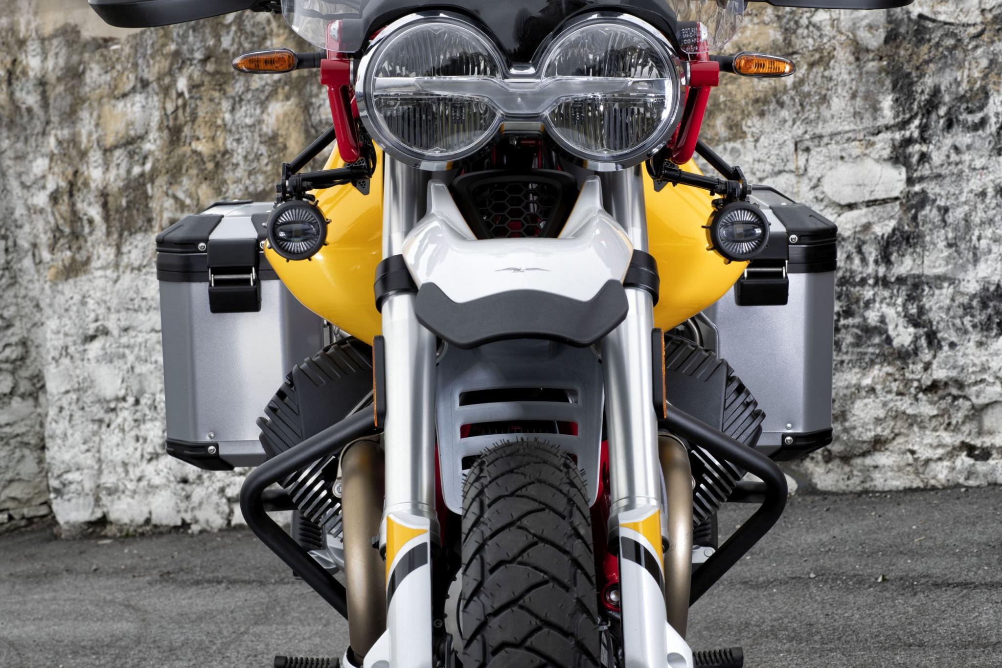 Para motore originale, nero per Moto Guzzi V85 TT