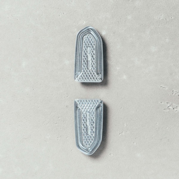 Copripedana, alluminio, passeggero per Moto Guzzi V7 III/ V9 Roamer / Bobber